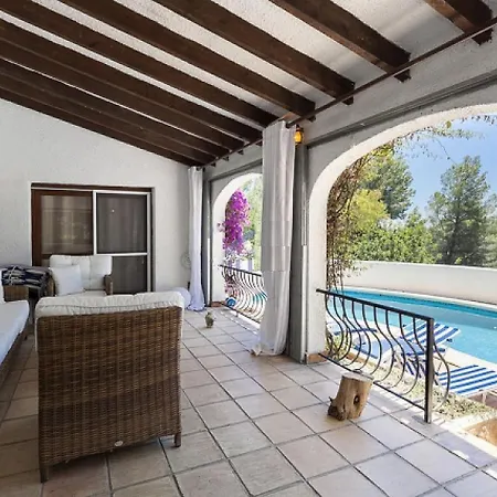 Vila Casa Pascal Montgo